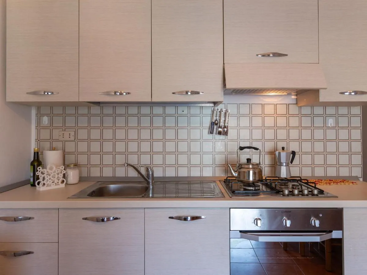 Apartment Niki By Interhome ドマーゾ